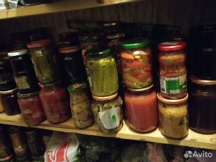 Соленья консервация: огурцы, баклажаны,помидоры