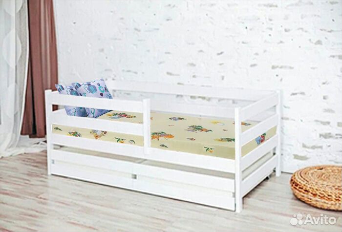 Кроватка от 2х лет софа эко высокий борт из натура