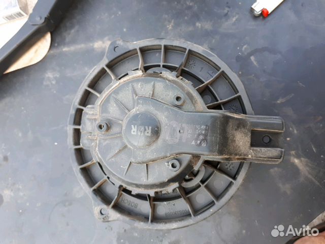 Моторчик печки Kia Rio 3