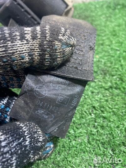 Ремень безопасности задний правый Ford Fusion