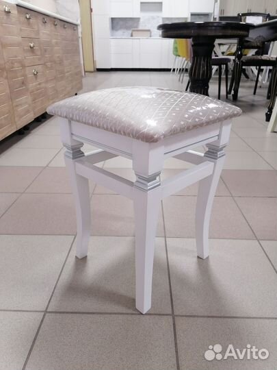 Табурет новый 