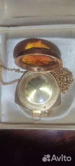 Часы кулон СССР