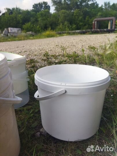 Фляга алюминиевая, бачок, вёдра для воды