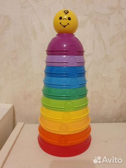 Пирамидка fisher price