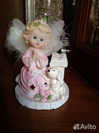 Статуэтки разные. Гжель, керамика, полистоун