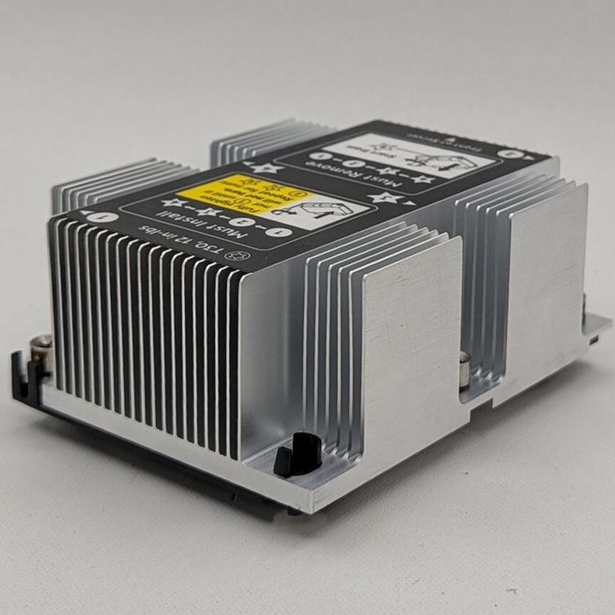 [P03778-001] Радиатор Алюминиевый 839274-001, Hp, D