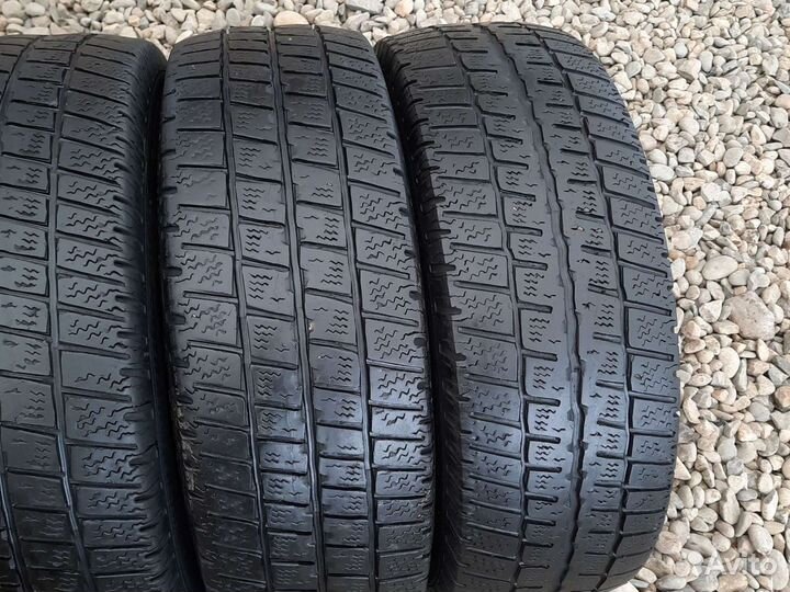 Matador MPS 530 Sibir Snow Van 215/70 R15C 109R