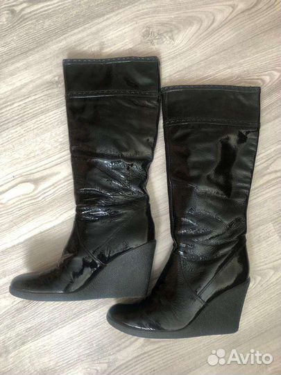 Сапоги лакированные женские