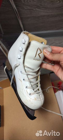 Профессиональные коньки Runa