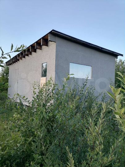 Дом 25 м² на участке 6 сот.