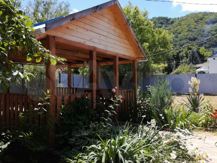 Коттедж 100 м² на участке 19 сот.