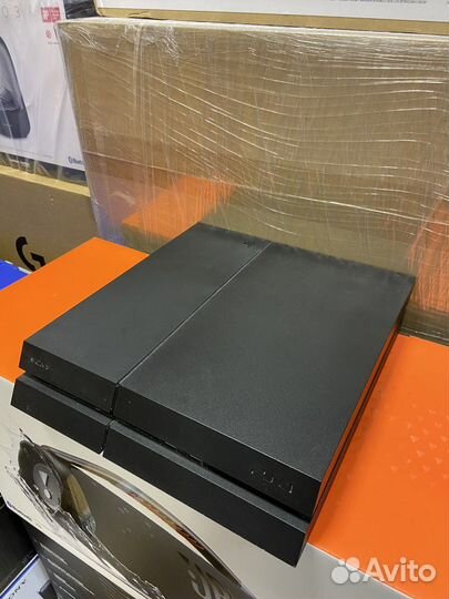 Sony PS4 playstation 4 fat cuh-1208A