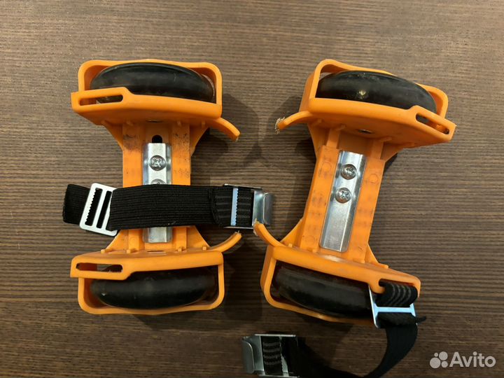 Ролики на обувь razor