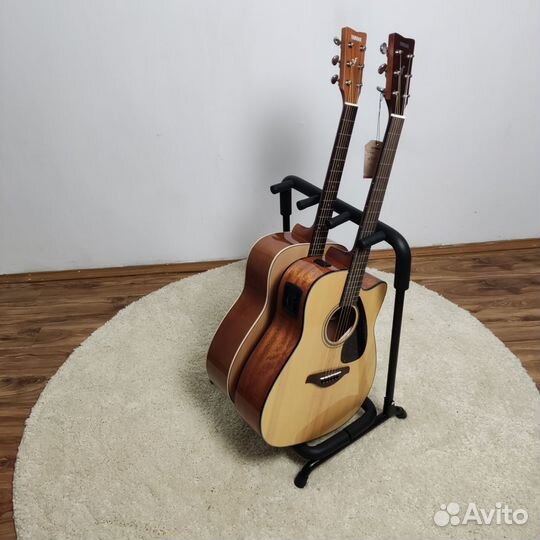 Подставка для гитары напольная, стойка на 3 гитары