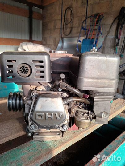 Двигатель бензиновый 7 л.с