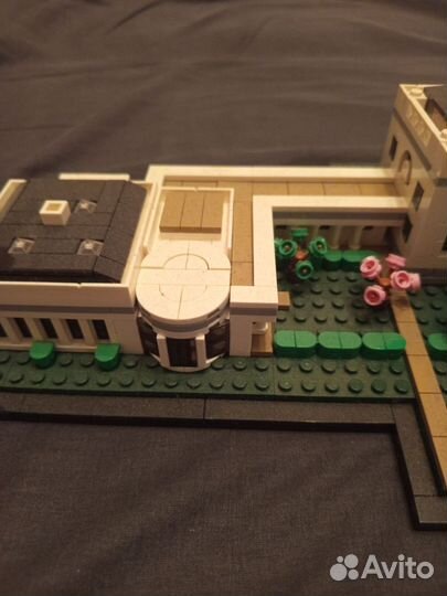 Lego белый дом