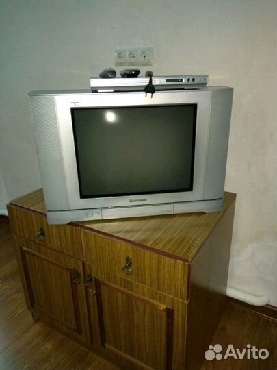 Телевизор Panasonic 54+Двд BBK