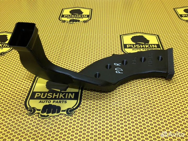 Воздуховод отопителя правый Hyundai I30 PD G4LG