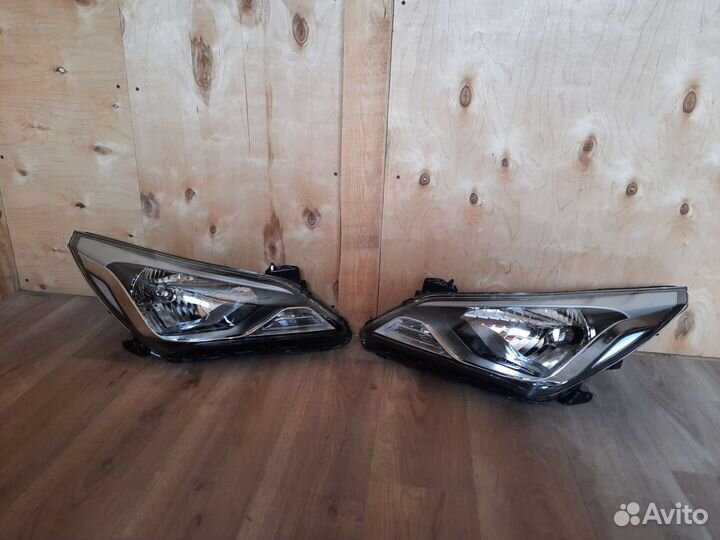 Фара Hyundai Solaris c 2014-2017