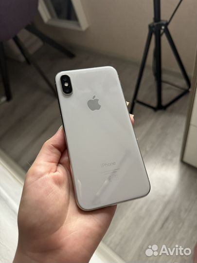 iPhone X, 64 ГБ