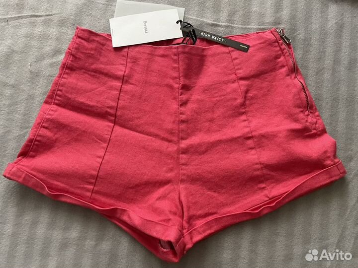Шорты Bershka 42