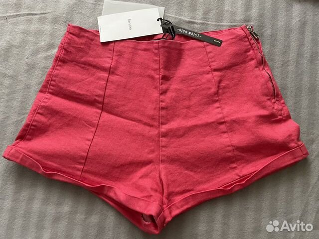 Шорты Bershka 42