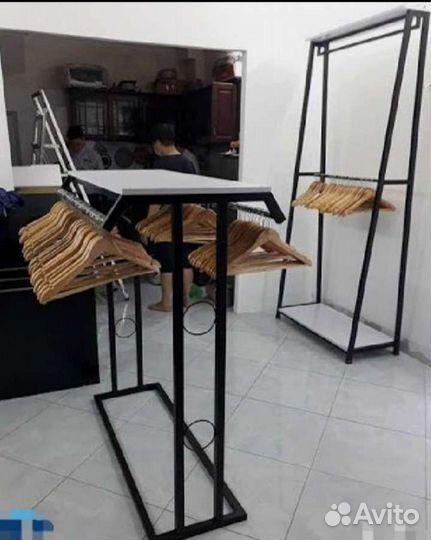 Вешалка рейл