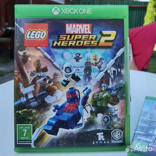 Диск на xbox one с игрой Lego Marvel Super Heroes2