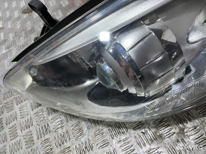 Фара передняя левая Volvo V60 FW48