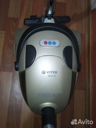 Пылесос Vitek