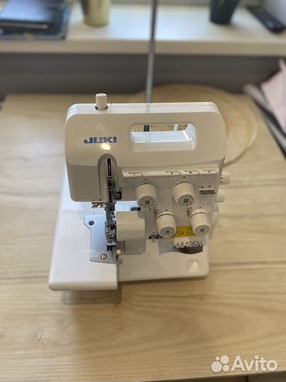 Оверлок для швейной машины