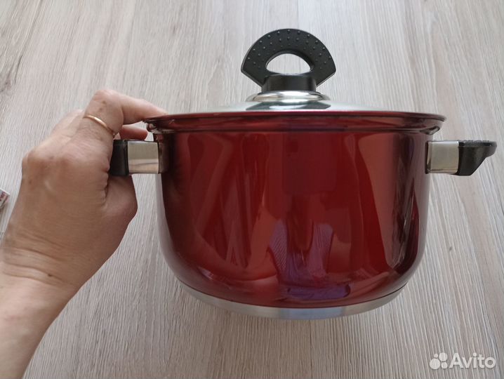 Набор кастрюль новый из нержавеющей стали