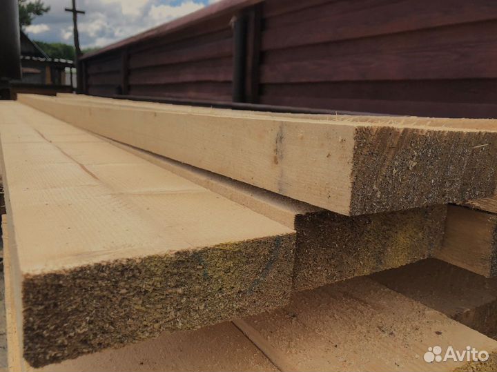 Постройки с досками из лиственницы