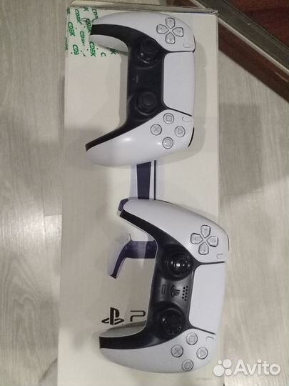 Sony playstation 5 ps5 с дисководом 2 джойстика