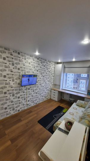 2-к. квартира, 56 м², 8/9 эт.