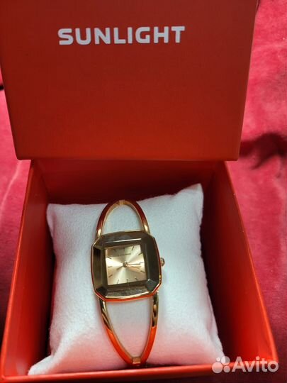 Часы женские sunlight