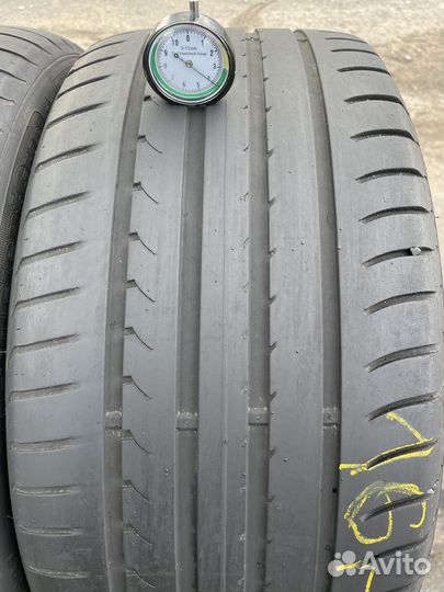 Goodyear EfficientGrip 255/40 R18