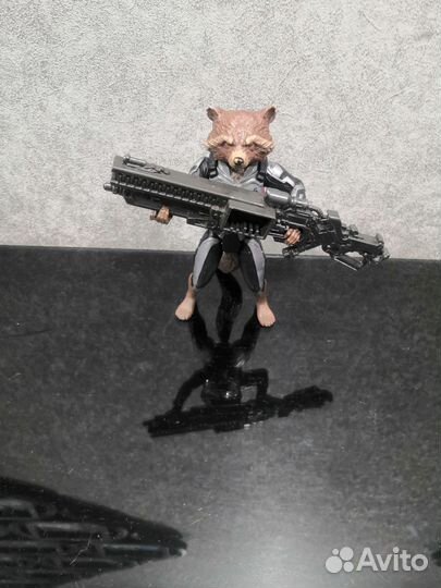 Игрушка из серии марвел, Ракета