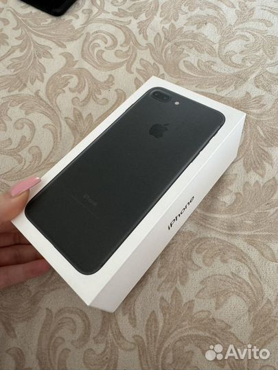 iPhone 7 Plus, 32 ГБ