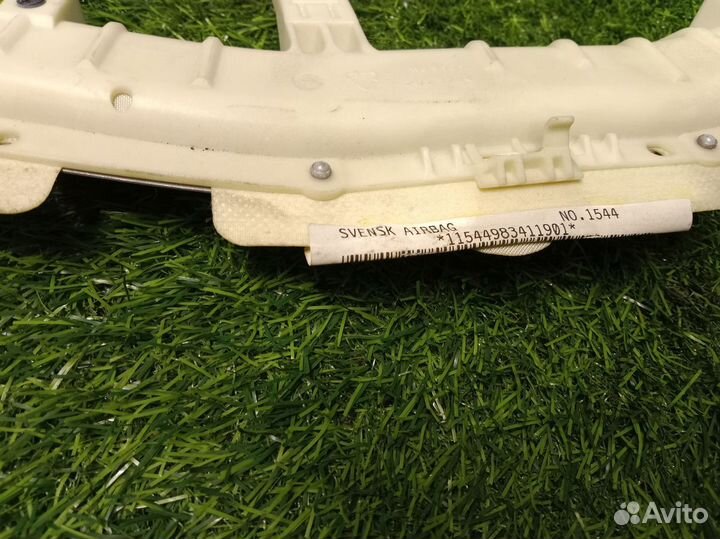 В наличии: Подушка безопасности правая Volvo S80