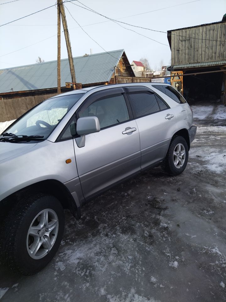 Toyota Harrier: фото владельца