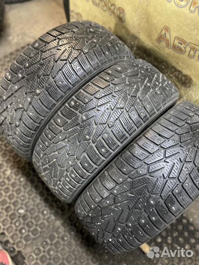 Nokian Tyres Hakkapeliitta 7 215/55 R16
