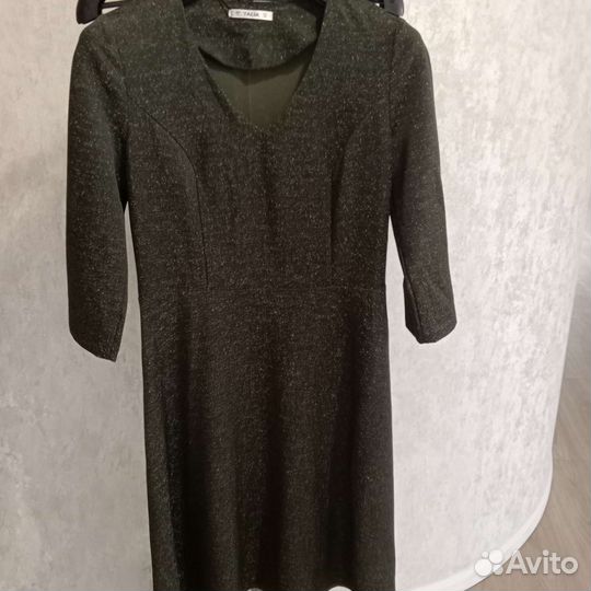 Продаются платья