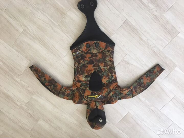 Костюм для подводной охоты