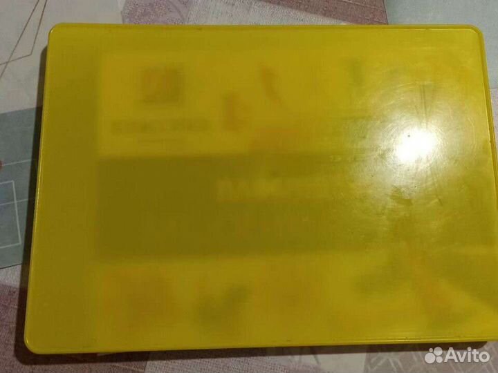 Цветная бумага, картон, пластилин