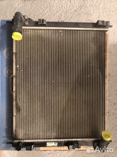 Продам радиатор nissan juke 2010-2014