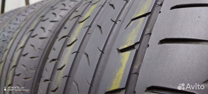 Continental MaxContact MC6 255/35 R20