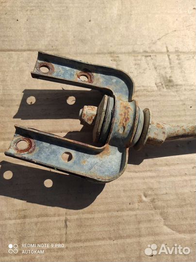 Рычаг передний левый LADA Granta