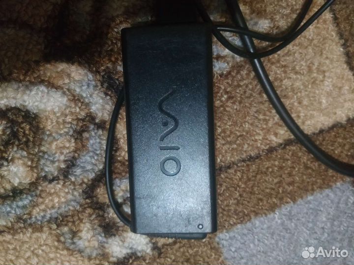 Блок питания для ноутбука Sony vaio