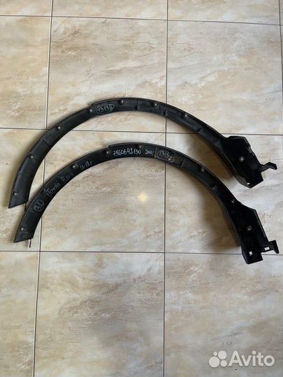 Расширитель крыла задний левый Toyota Rav 4 Ca 40